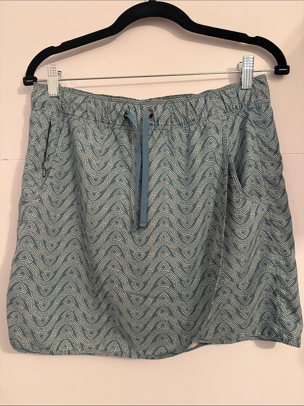 Green Patagonia Skort w/ Pockets woman’s small
